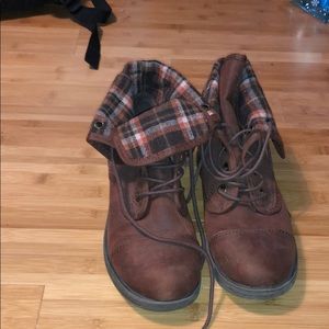 Brown combat boots perfect for winter and fall!